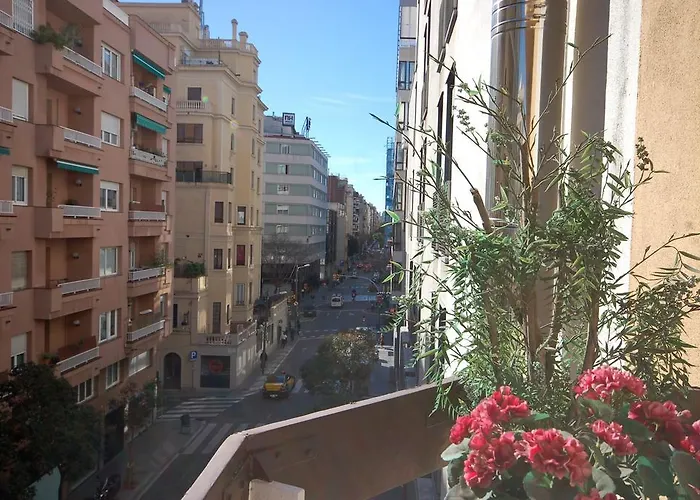 Lets Holidays Centric Apartment In Barcelona